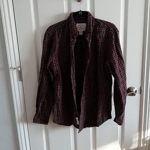 Classic Fit St John's Bay Men's Flannel Button Up